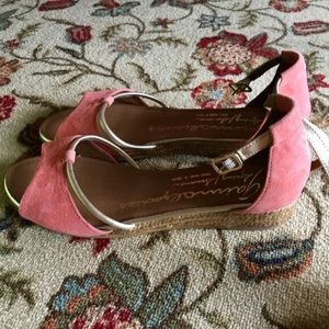 Final sale - Coral & gold suede espadrilles